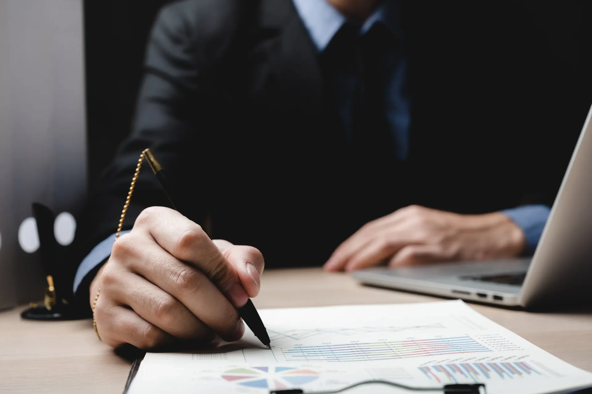 How Designers Can Qualify for Mortgage