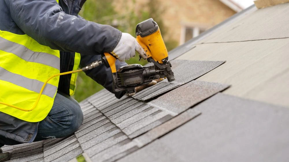 How to Choose Right Commercial Roof